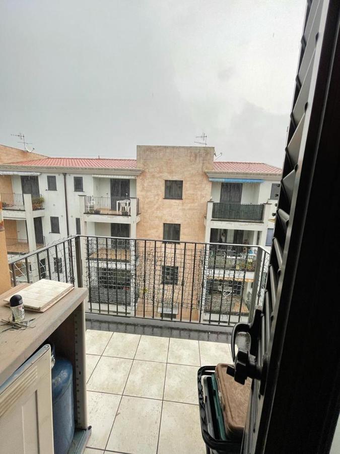 Appartamento Al Mare บอซามารีนา ภายนอก รูปภาพ