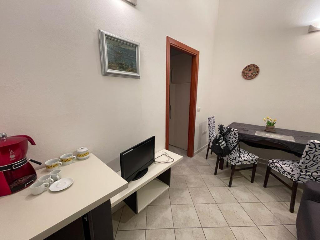 Appartamento Al Mare บอซามารีนา ภายนอก รูปภาพ
